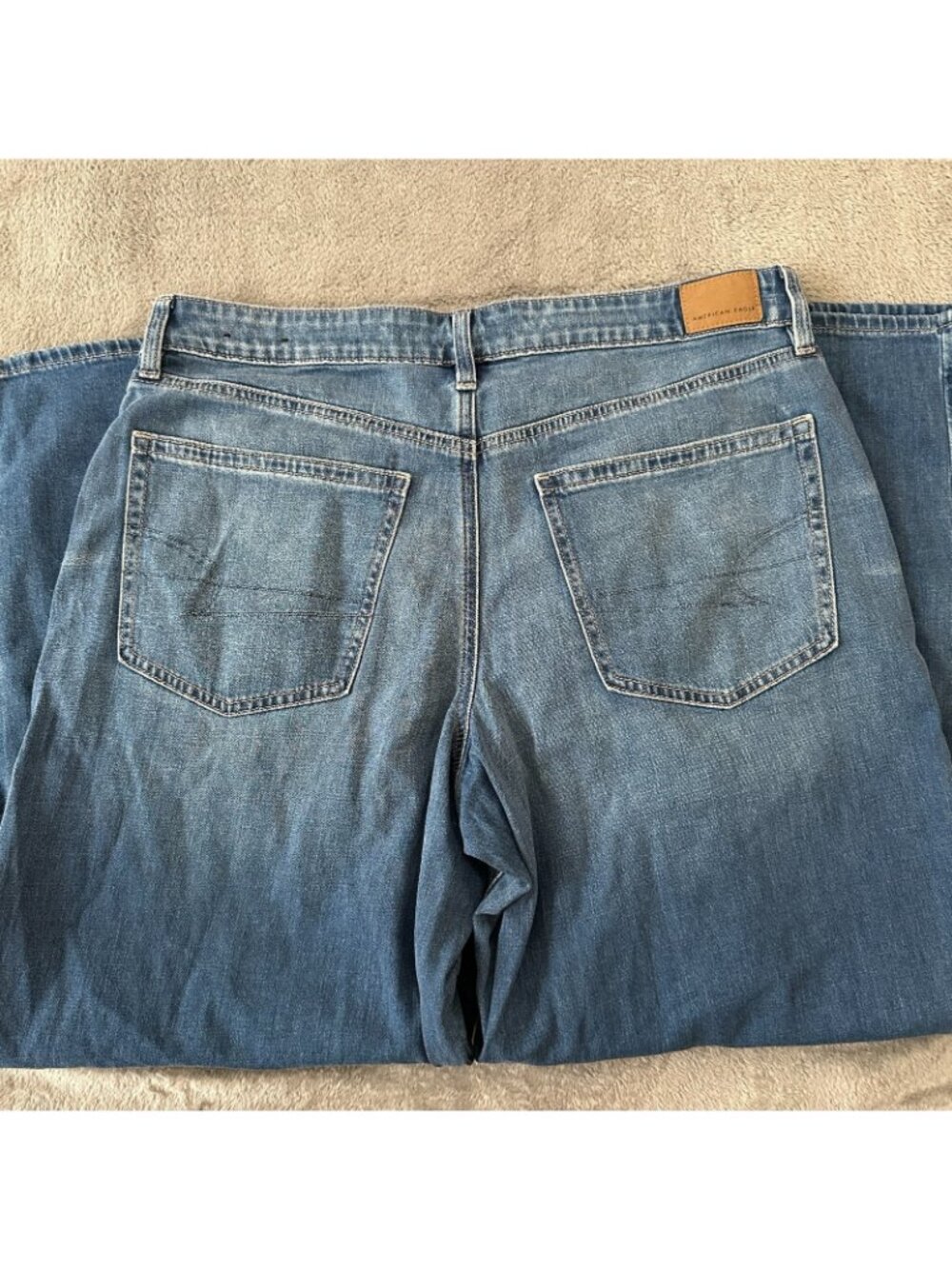 American Eagle Super High Rise Baggy Wide Leg Jeans Women's size 16 Regular - Picture 8 of 8